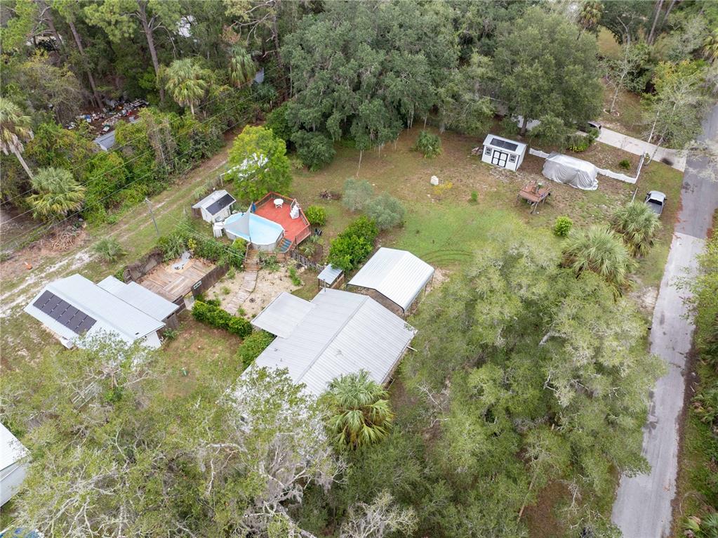 7 55th Street Yankeetown, FL 34498 - Photo 51 of 100 an aerial view of a house with a yard