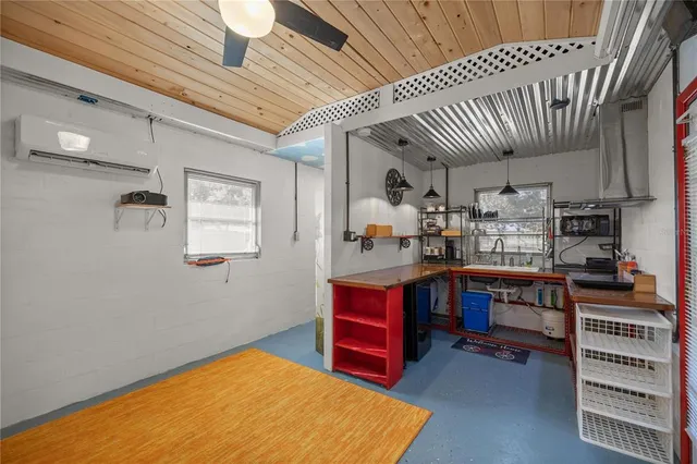 $199,000 | 7 55th Street, Yankeetown, FL 34498