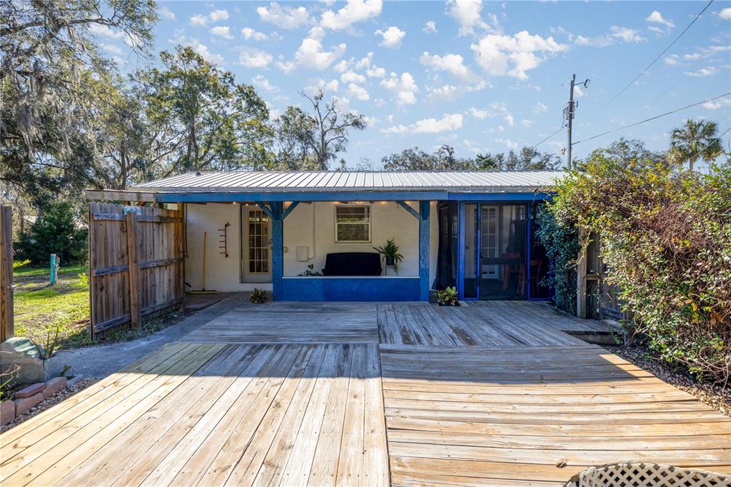 7 55th Street Yankeetown, FL 34498 - Photo 94 of 100 a view of backyard with hardwood and deck