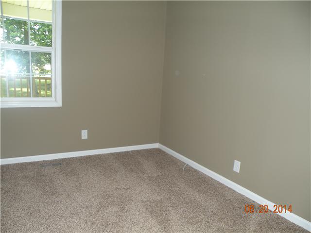 6047 McDaniels Road Springfield, TN 37172 - Photo 4 of 9 Front Bedroom