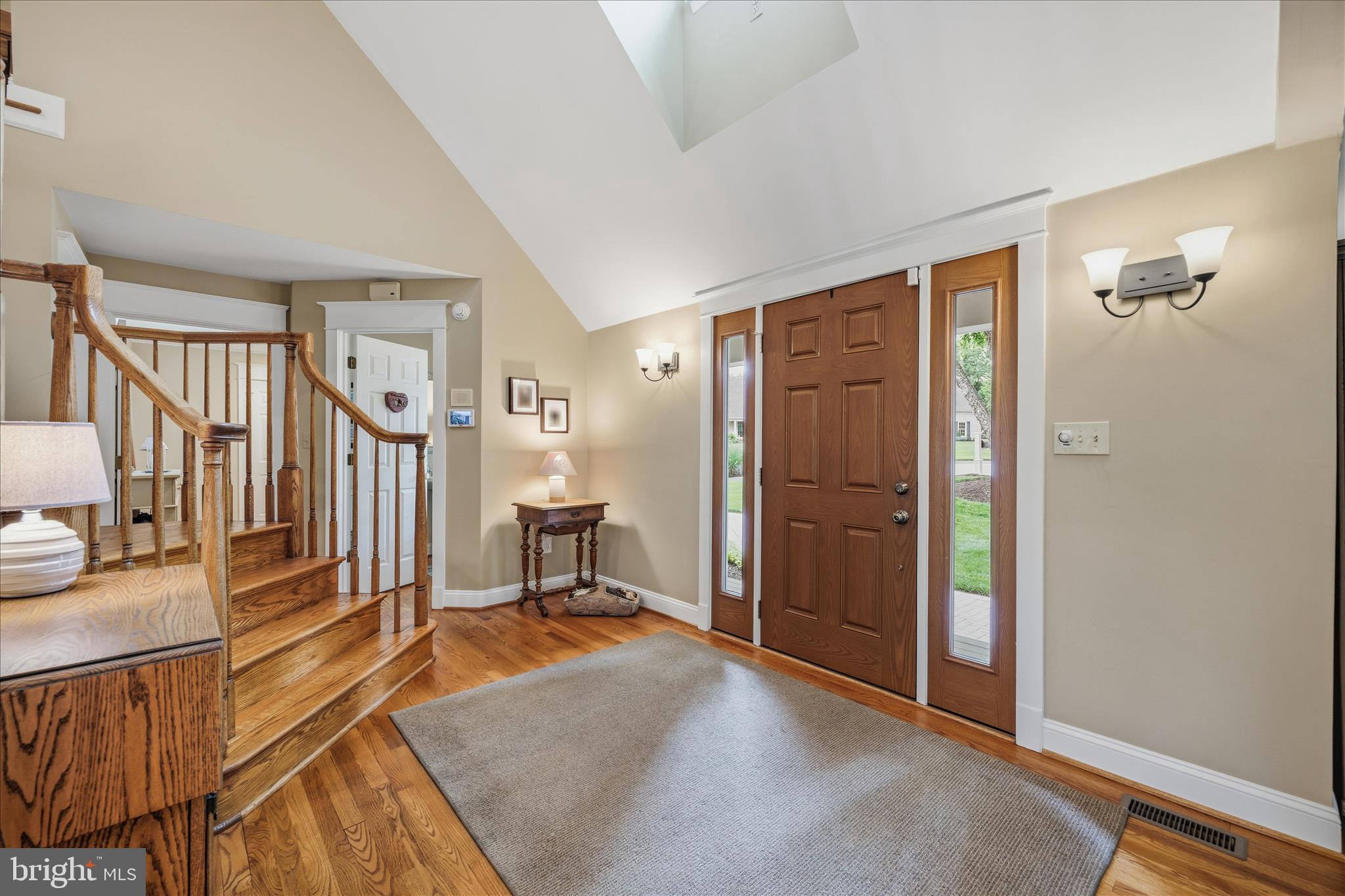 8 Rolling Farm Court Baltimore, MD 21228 - Photo 6 of 85 Entrance foyer