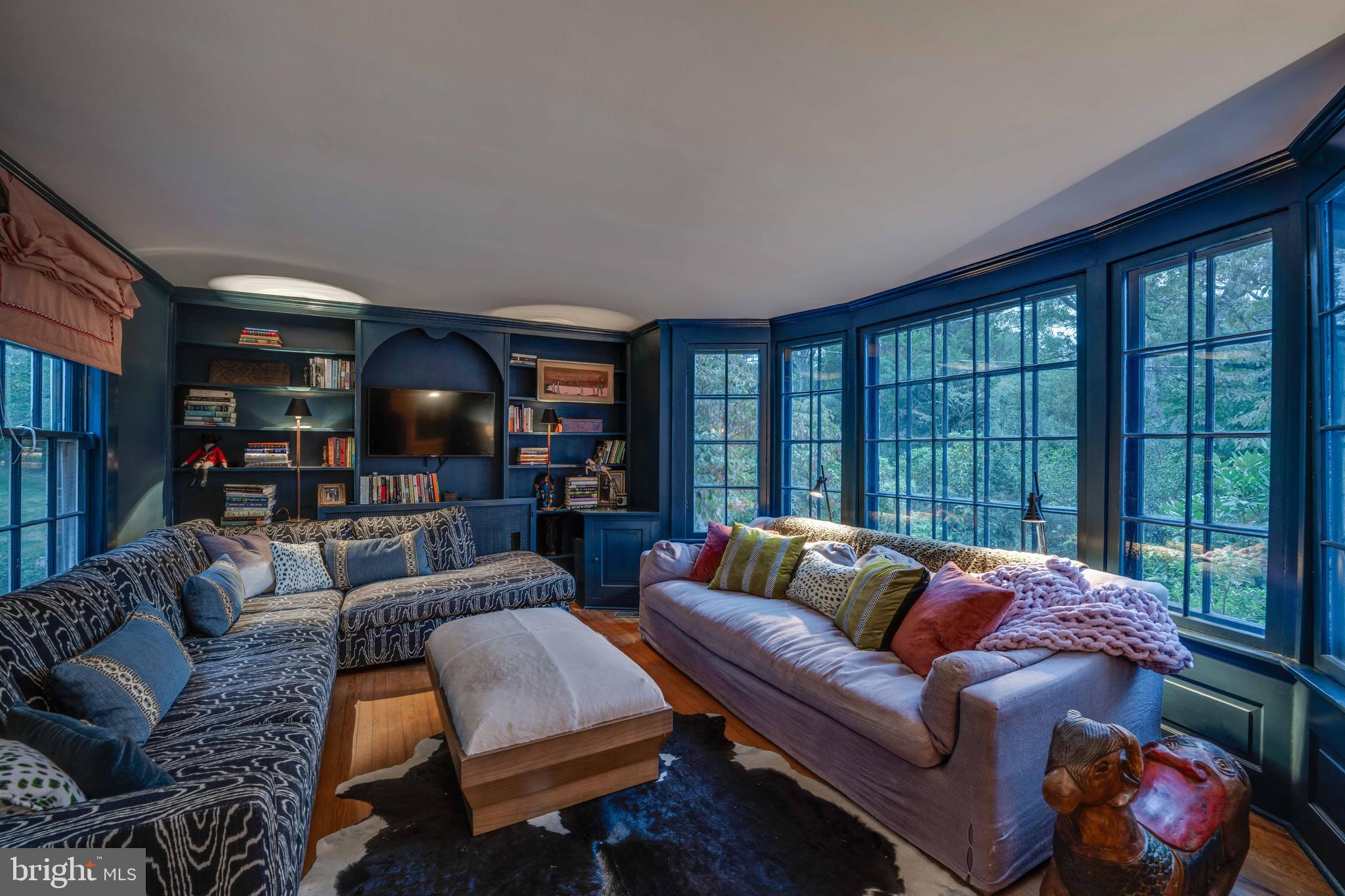 1309 Ruxton Road Towson, MD 21204 - Photo 5 of 43 Gallery Image 5