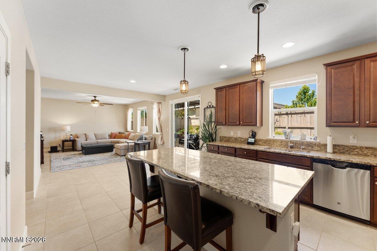 1825 Cholula Drive Reno, NV 89521 - Photo 5 of 26 1825 Cholula- great room 1