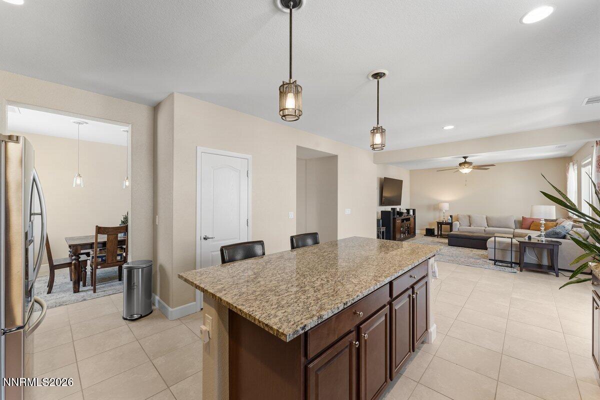 1825 Cholula Drive Reno, NV 89521 - Photo 6 of 26 1825 Cholula- great room