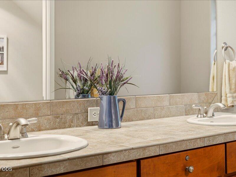 11110 Village Loop Redmond, OR 97756 - Photo 24 of 58