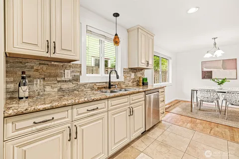 $930,000 | 10758 Ashworth Avenue North, Seattle, WA 98133
