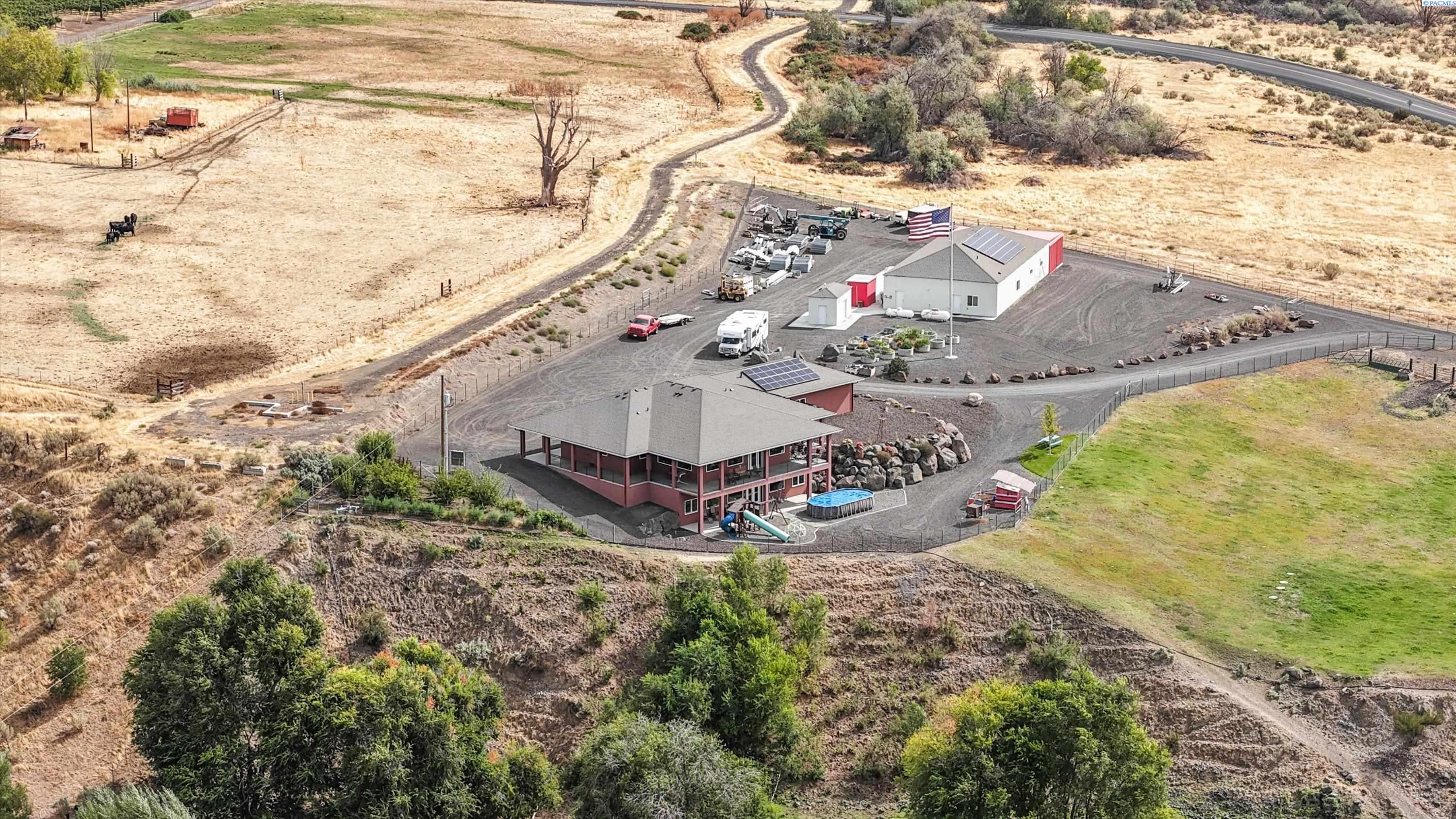 27446 North Case Road Prosser, WA 99350 - Photo 8 of 50 Gallery Image 8