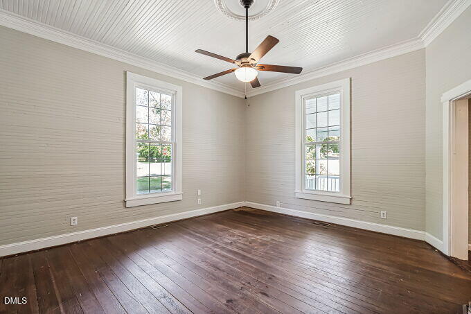 194 Post Office Road Moncure, NC 27559 - Photo 8 of 27 007-680x453-living-room