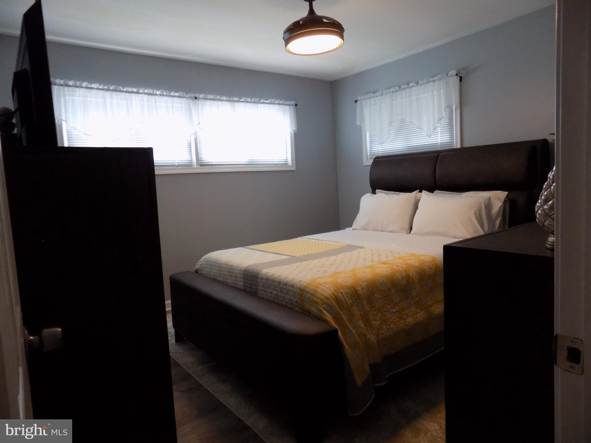 2431 Woodcroft Road Baltimore, MD 21234 - Photo 14 of 18 2nd Bedroom