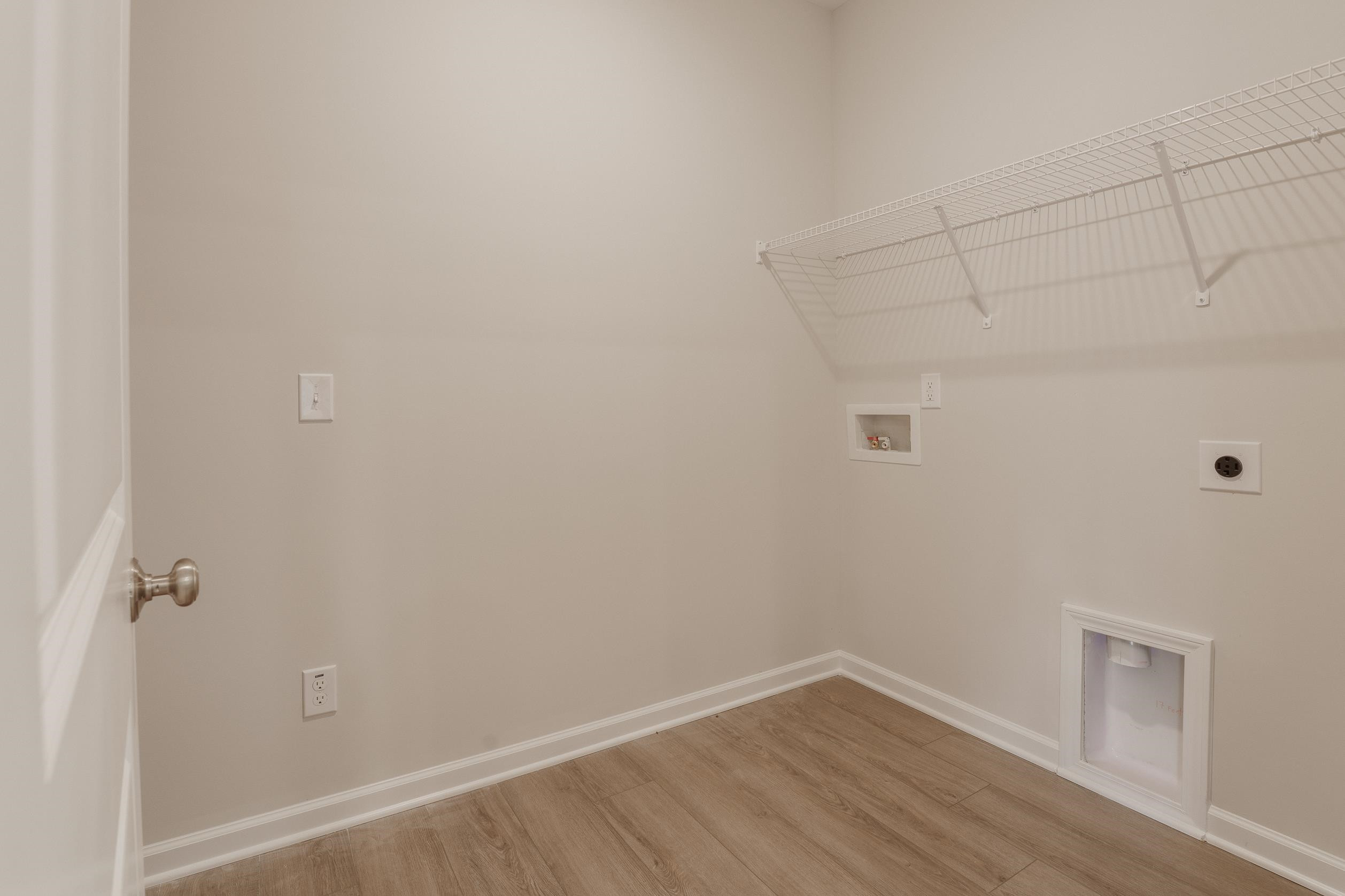 1309 Swingline Way Raleigh, NC 27610 - Photo 17 of 47 a view of a small space