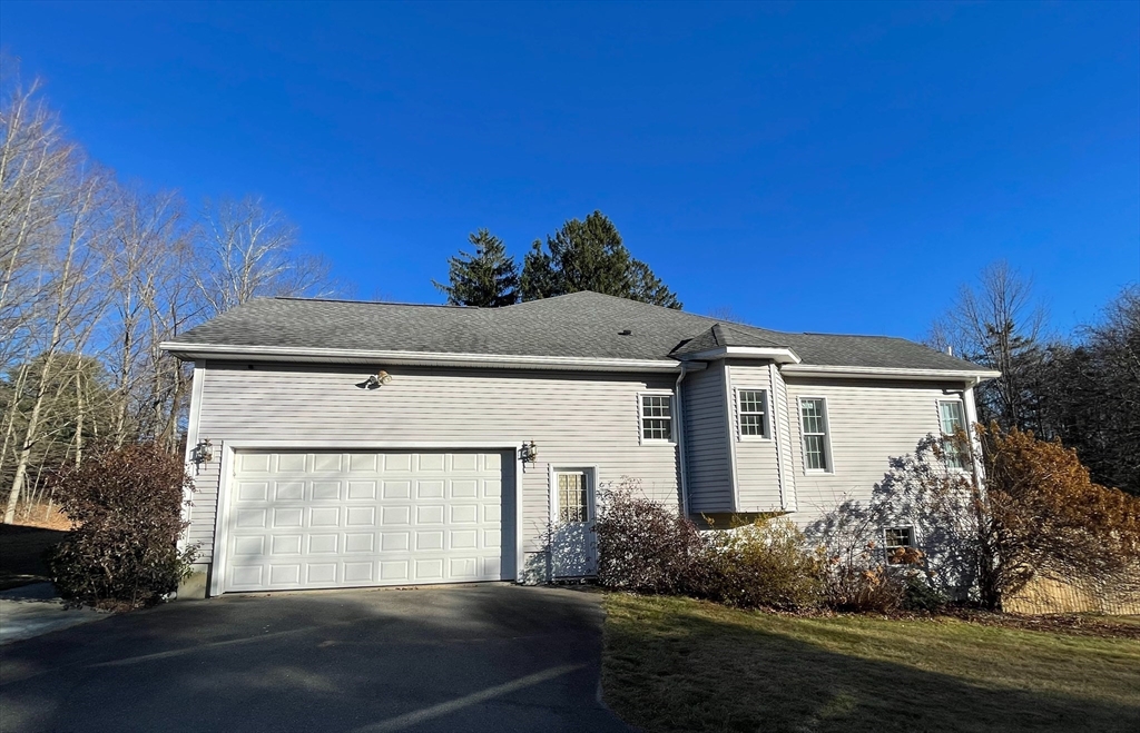 4 Sampson Road Huntington, MA 01050 - Photo 3 of 38