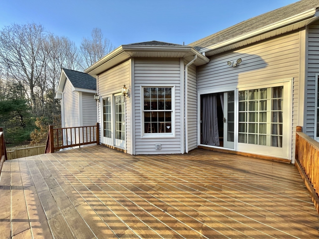 4 Sampson Road Huntington, MA 01050 - Photo 8 of 38