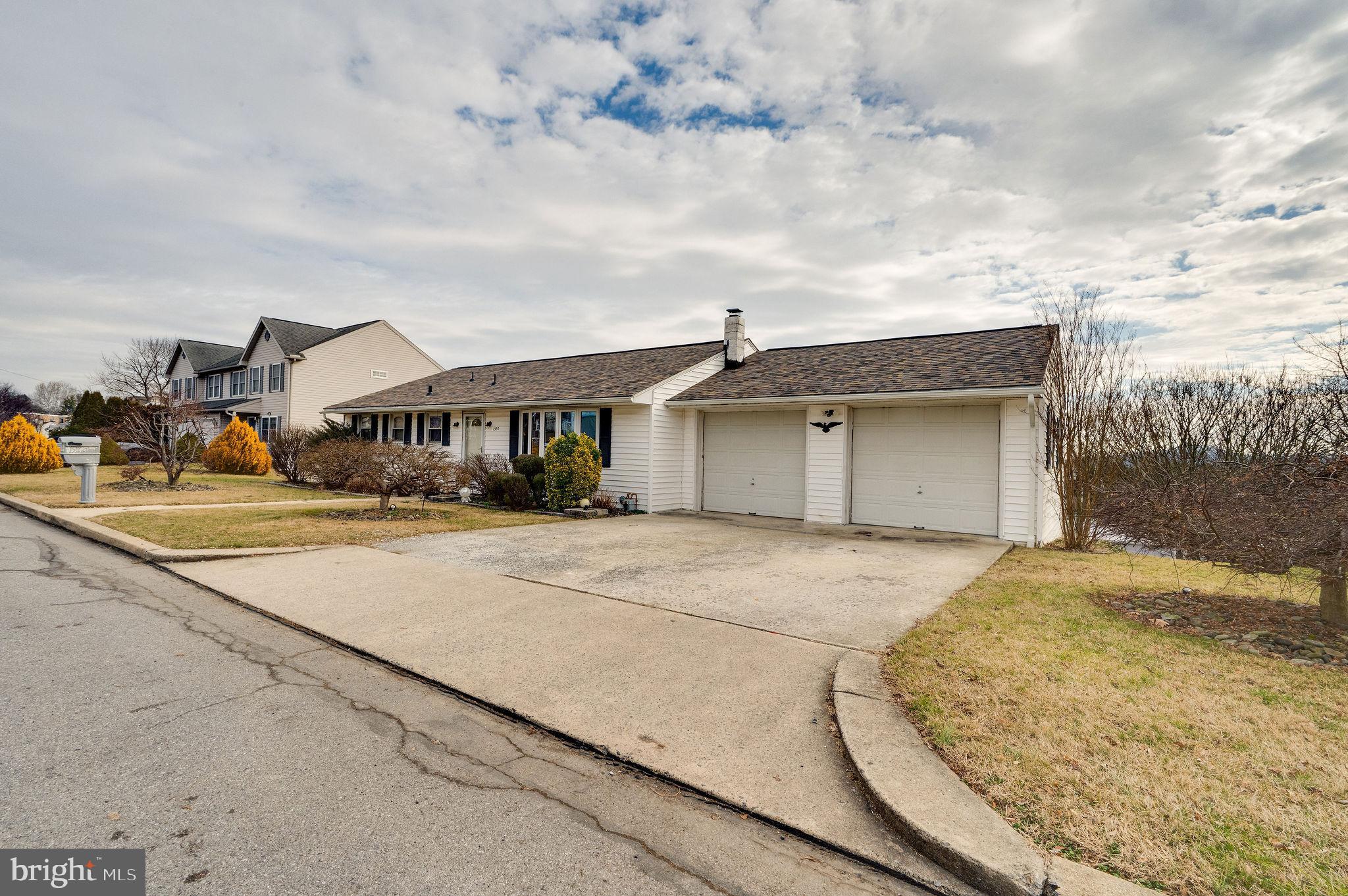 1520 Ridge Avenue Reading, PA 19607 - Photo 3 of 38 Gallery Image 3