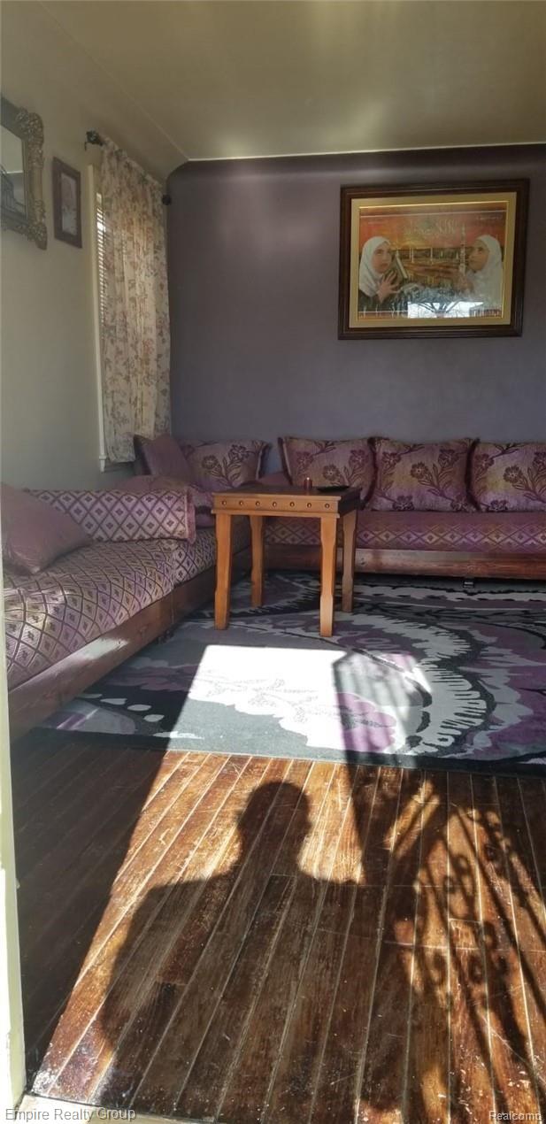 6614 Rutherford Street Detroit, MI 48228 - Photo 3 of 22 WhatsApp Image 2019-04-27 at 9.01