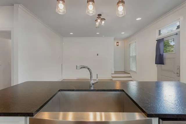 $2,695 | 5802 Maxon Avenue, Nashville, TN 37209