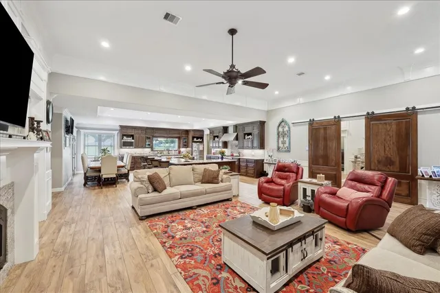 $1,350,000 | 4096 Farm To Market 1004, Kirbyville, TX 75956