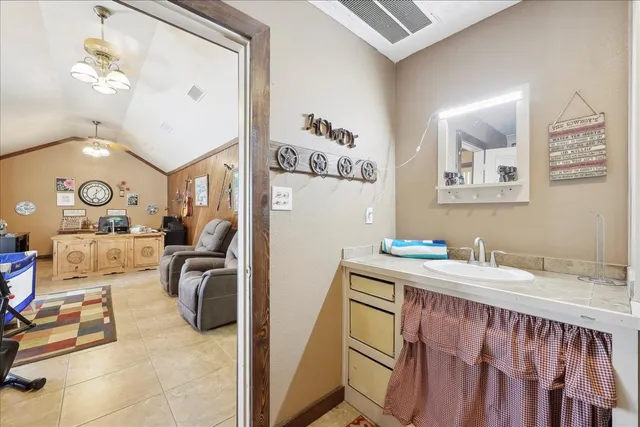 $1,350,000 | 4096 Farm To Market 1004, Kirbyville, TX 75956