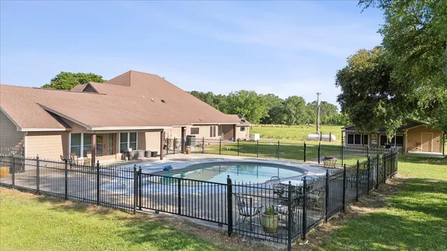 $1,350,000 | 4096 Farm To Market 1004, Kirbyville, TX 75956