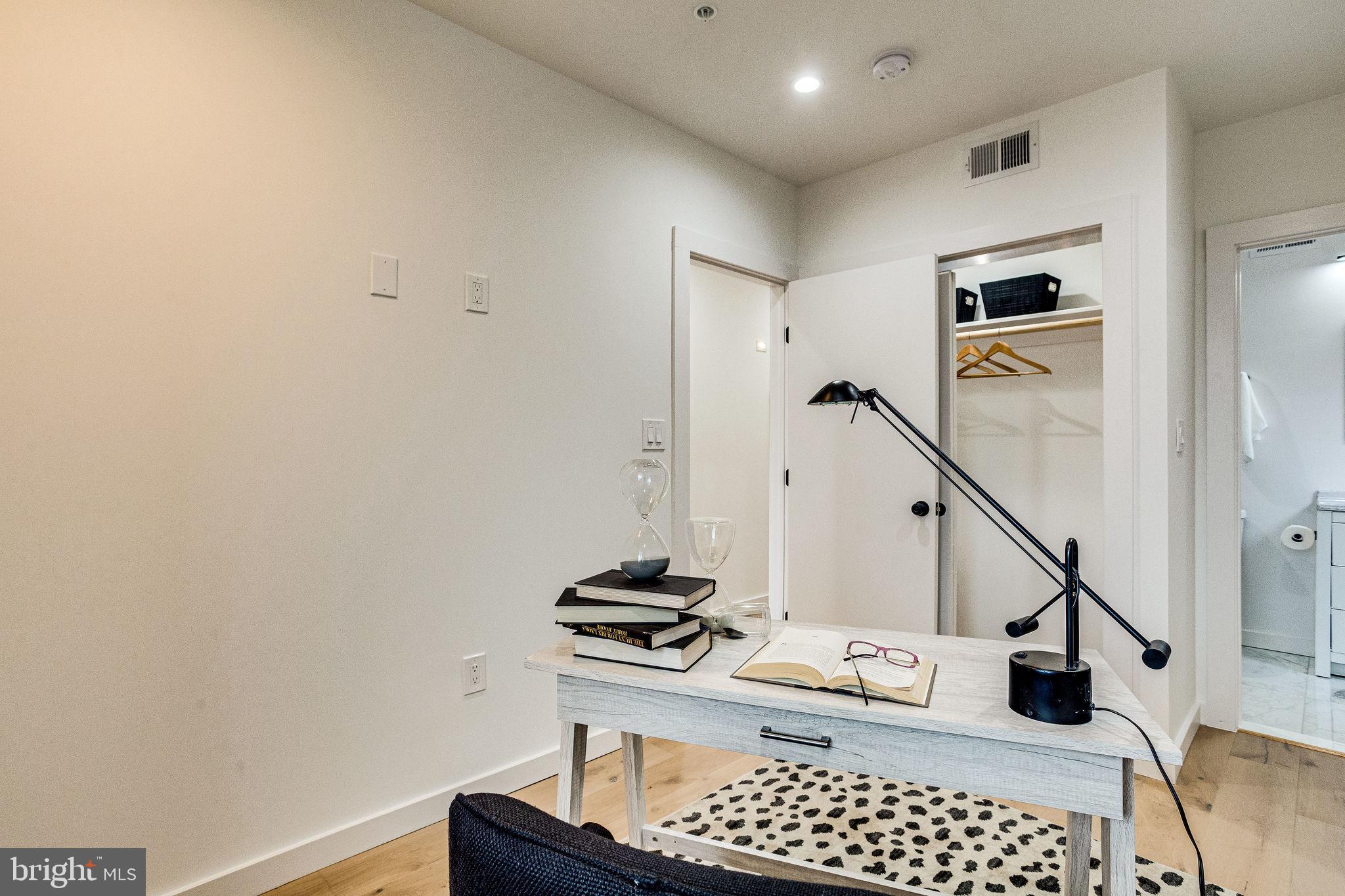 1258 Columbia Road Northwest, Unit 2 Washington, DC 20009 - Photo 18 of 61