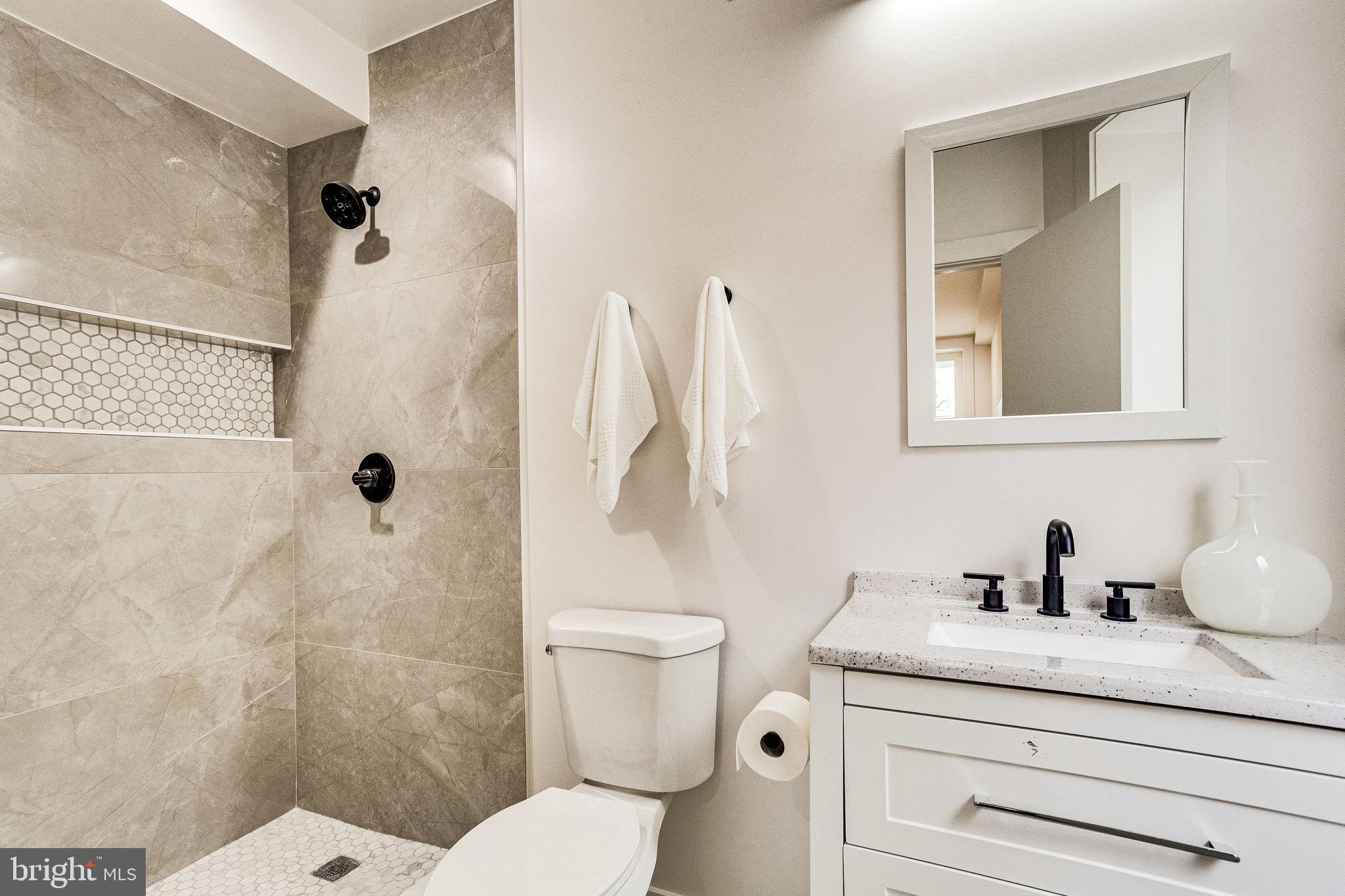 1258 Columbia Road Northwest, Unit 2 Washington, DC 20009 - Photo 27 of 61