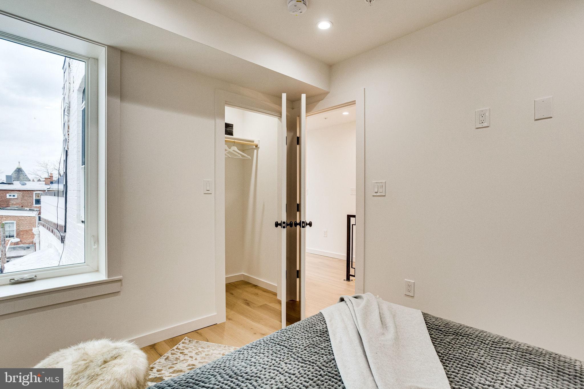 1258 Columbia Road Northwest, Unit 2 Washington, DC 20009 - Photo 35 of 61