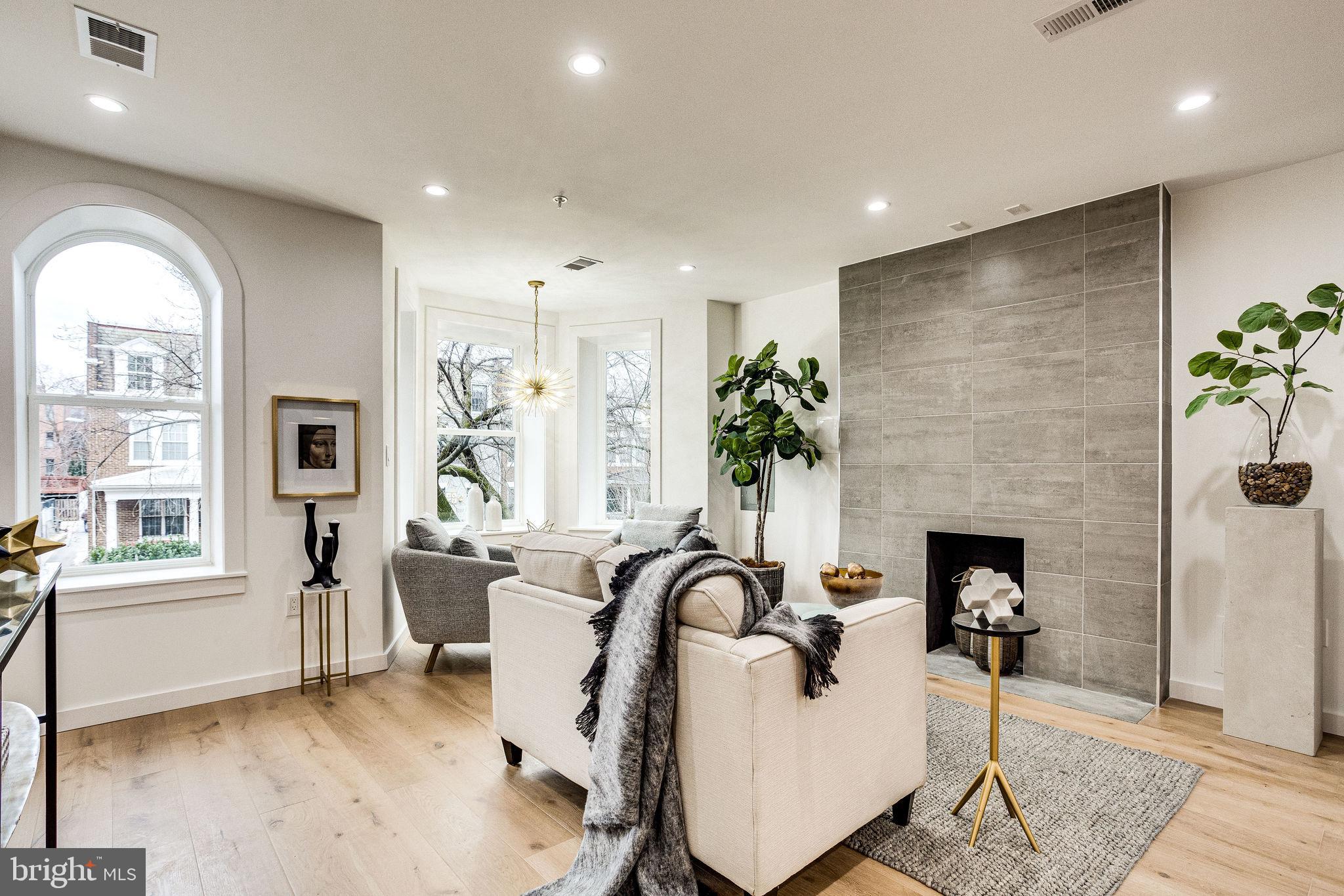 1258 Columbia Road Northwest, Unit 2 Washington, DC 20009 - Photo 40 of 61