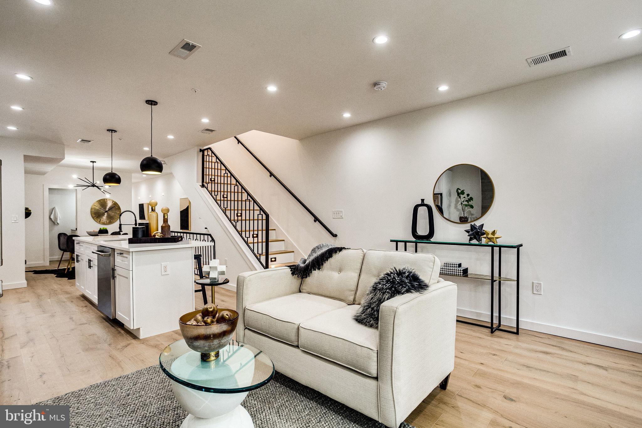 1258 Columbia Road Northwest, Unit 2 Washington, DC 20009 - Photo 41 of 61