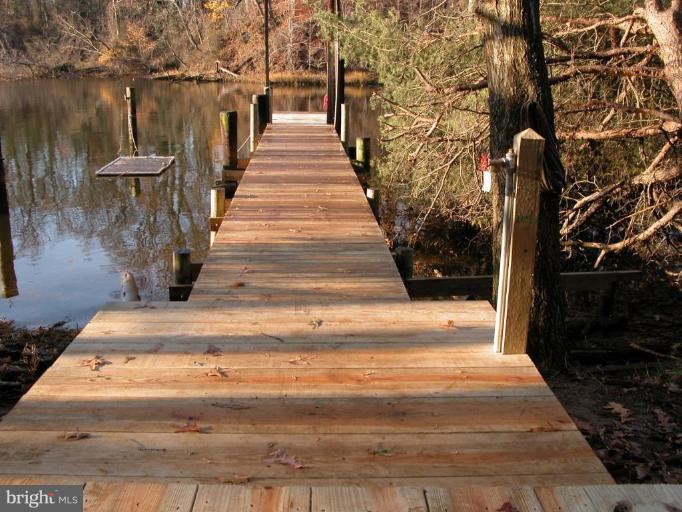 1534 Briarcliff Road Arnold, MD 21012 - Photo 4 of 15 Dock/Pier