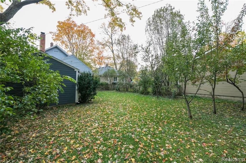 407 North Castell Avenue Rochester, MI 48307 - Photo 23 of 23