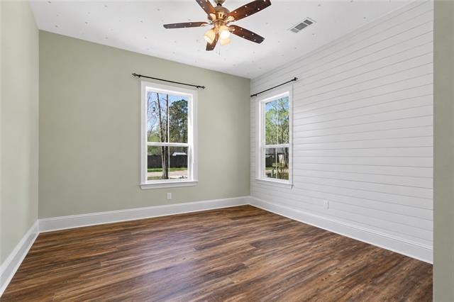 935 Dupard Street Mandeville, LA 70448 - Photo 16 of 30
