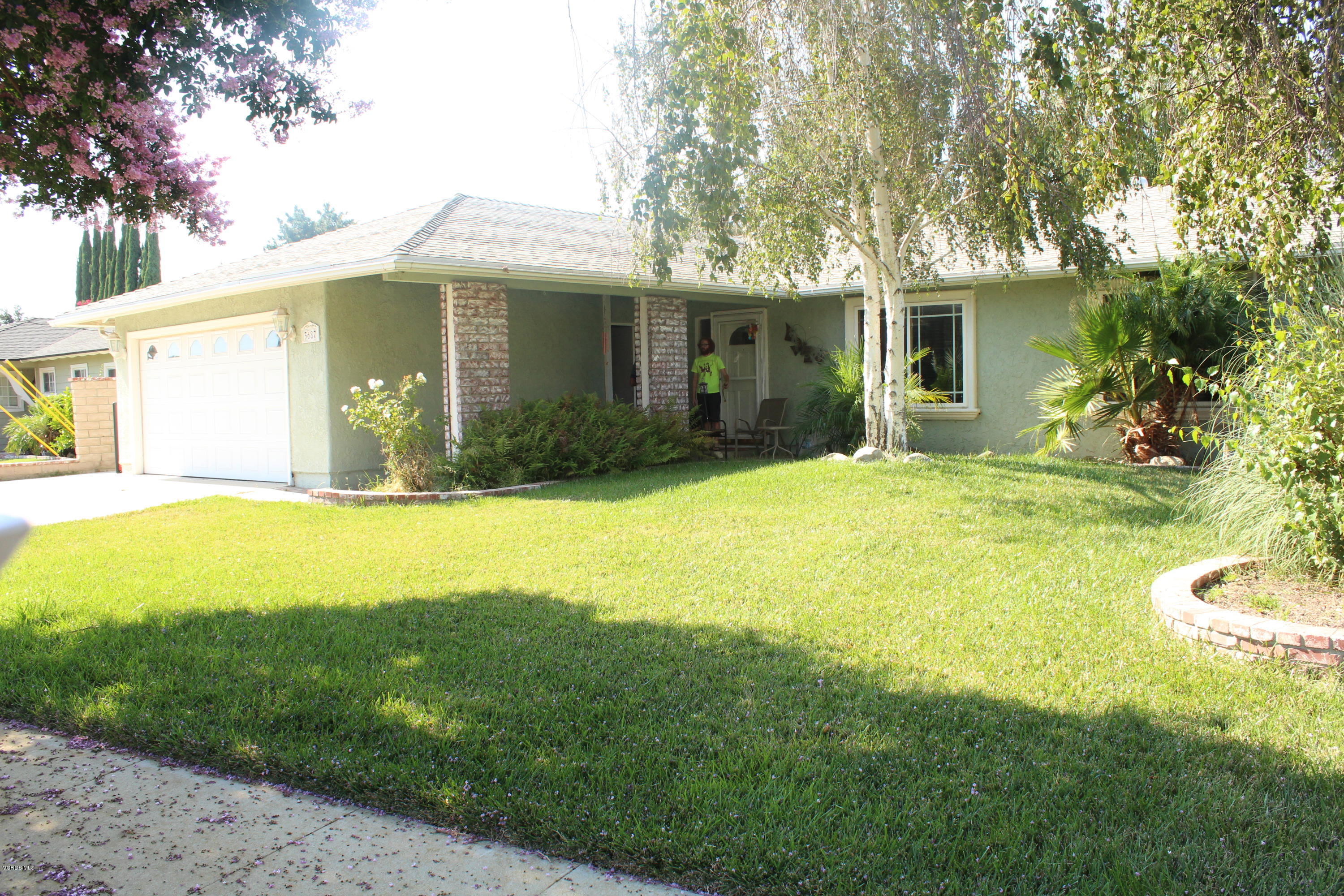 3687 Semple Street Simi Valley, CA 93063 - Photo 2 of 20 IMG_7196