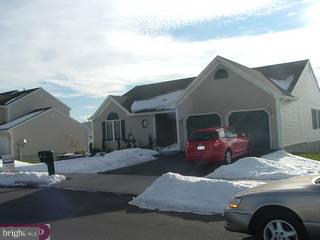 20 Roxberry Drive Sinking Spring, PA 19608 - Photo 2 of 6