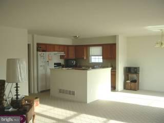 20 Roxberry Drive Sinking Spring, PA 19608 - Photo 3 of 6