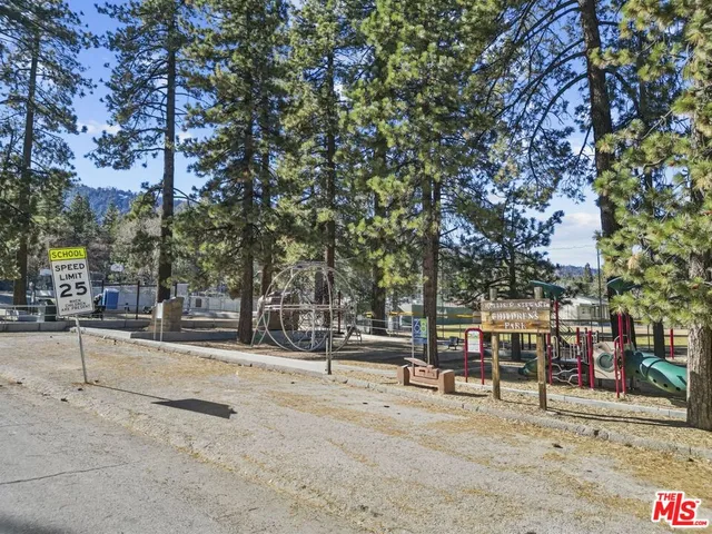$699,000 | 1197 Oriole Road, Wrightwood, CA 92397
