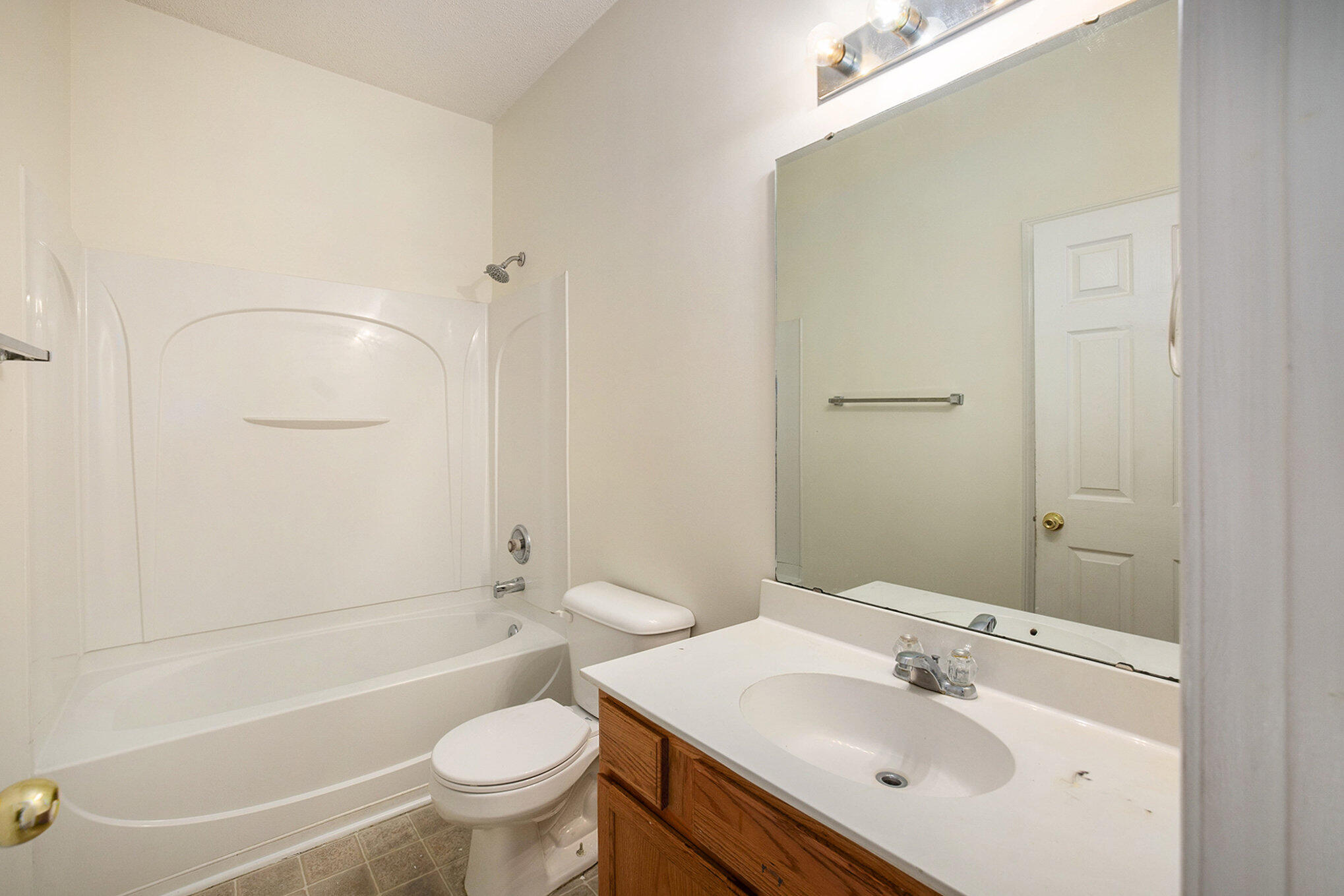 269 Brookshire Road Goose Creek, SC 29445 - Photo 13 of 26 021_604a9352