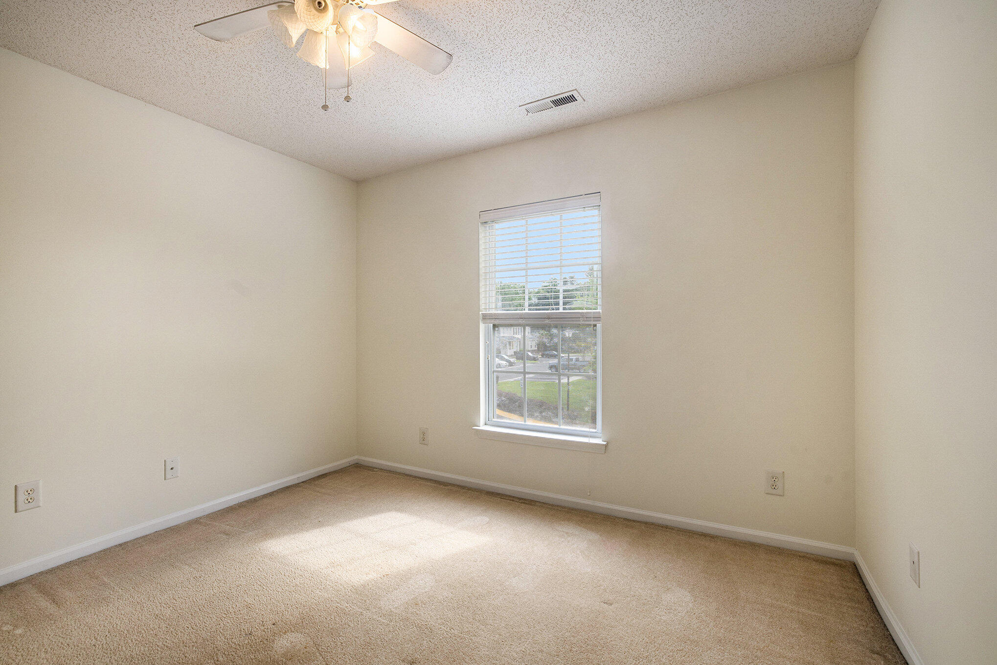 269 Brookshire Road Goose Creek, SC 29445 - Photo 20 of 26 023_604a9371