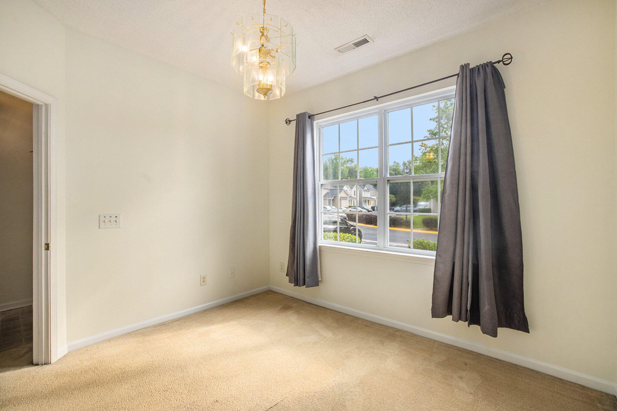 269 Brookshire Road Goose Creek, SC 29445 - Photo 6 of 26 008_604a9351