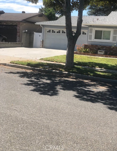 4608 Beaumont Drive Simi Valley, CA 93063 - Photo 3 of 23