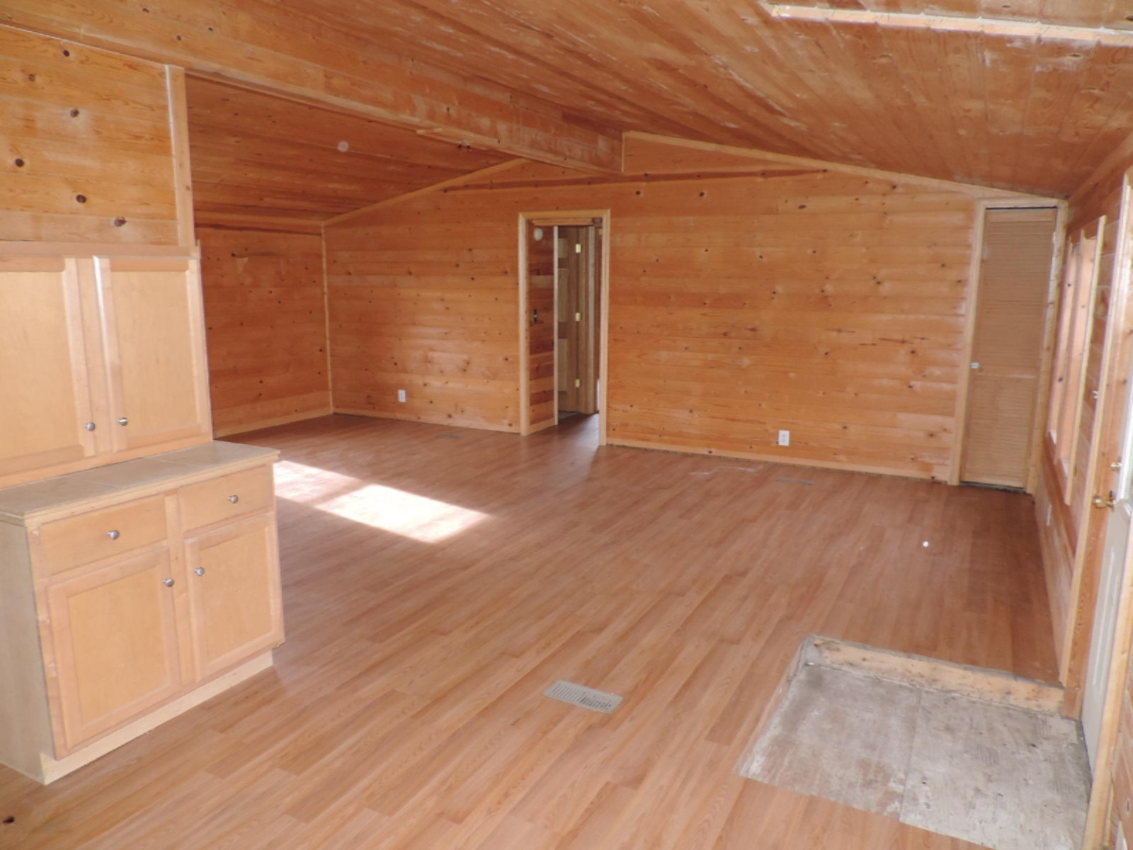 7780 Hagar Shore Road Coloma, MI 49038 - Photo 17 of 31 263-395817 GREAT ROOM II