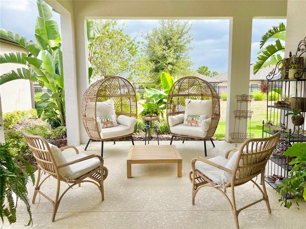 2337 Clemblue Road Clermont, FL 34715 - Photo 26 of 33 a building outdoor space with seating space