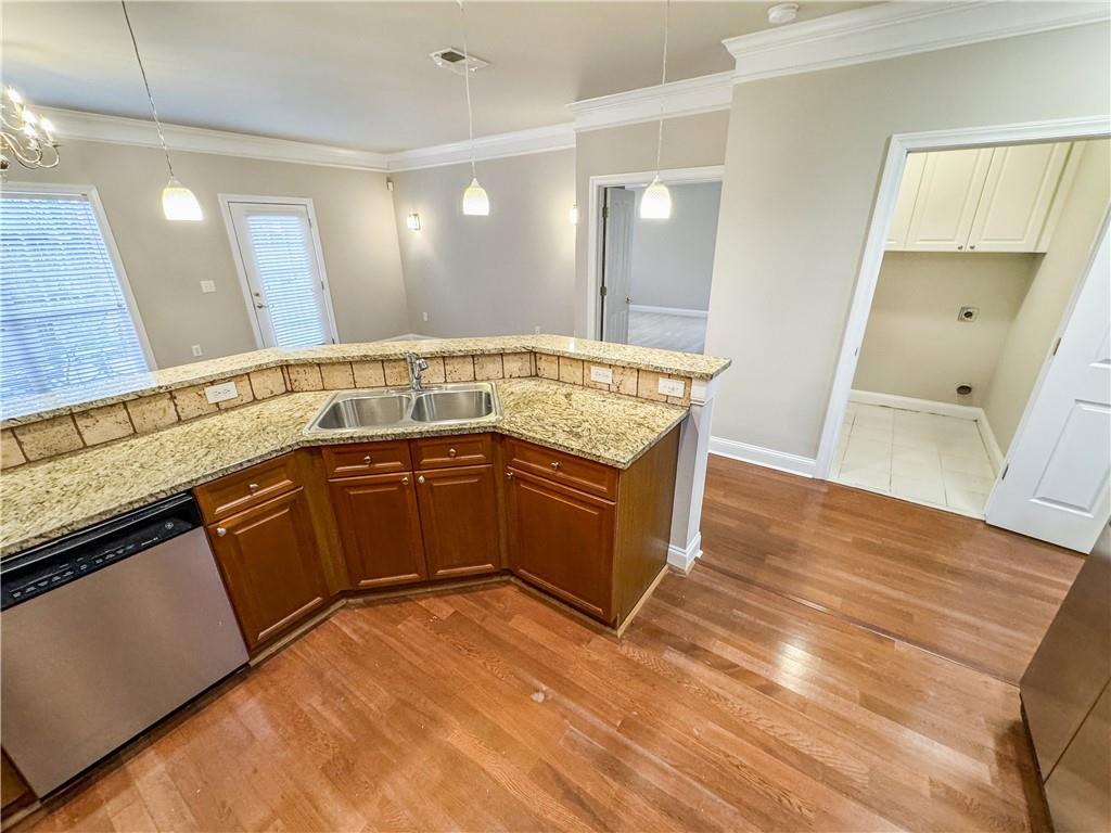 2000 Sterling Court Roswell, GA 30075 - Photo 13 of 45 a spacious bathroom with a granite countertop sink and a mirror