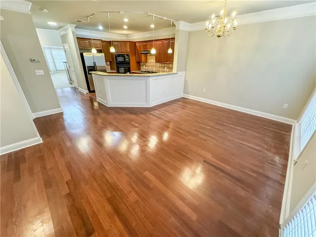 $3,499 | 2000 Sterling Court, Roswell, GA 30075