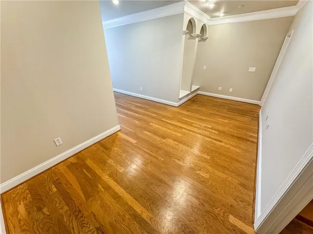 $3,499 | 2000 Sterling Court, Roswell, GA 30075