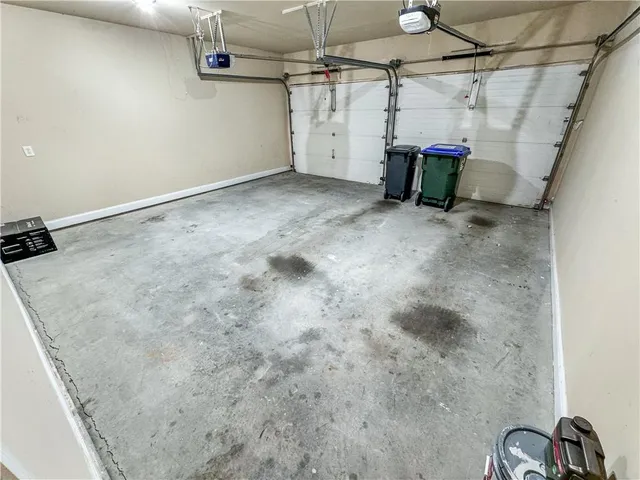 $3,499 | 2000 Sterling Court, Roswell, GA 30075