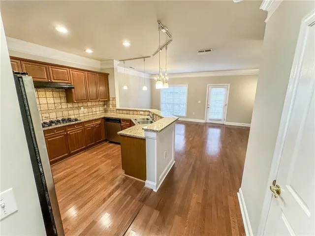 $3,499 | 2000 Sterling Court, Roswell, GA 30075