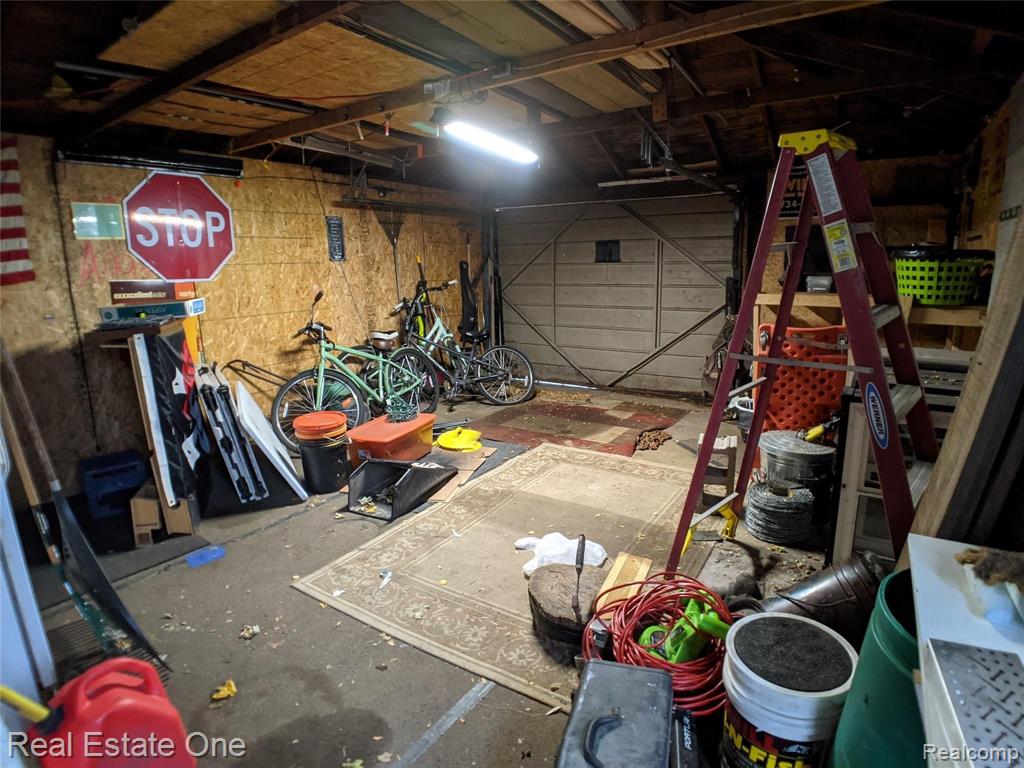 24501 Union Street Dearborn, MI 48124 - Photo 19 of 20