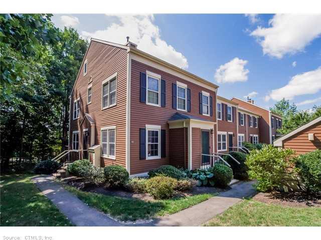 121 Foxbridge Village Road, Unit 121 Branford, CT 06405 - Photo 1 of 1 Exterior Front.