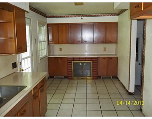 2225 Selma Road Springfield, OH 45505 - Photo 4 of 14