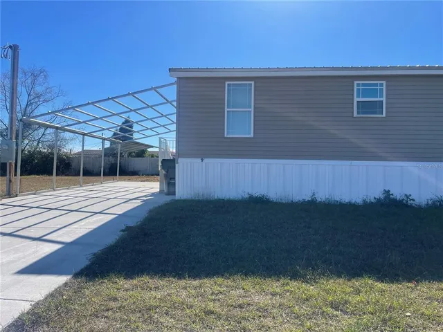 $2,100 | 4454 Lower Meadow Drive, Mulberry, FL 33860