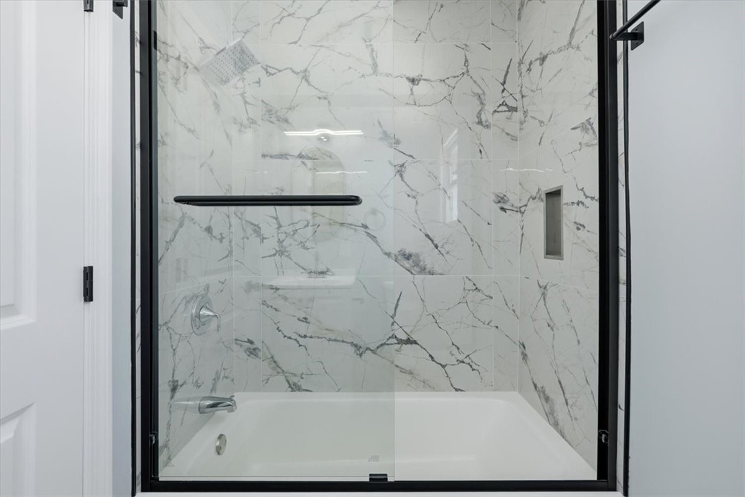 66 Glover Street Providence, RI 02908 - Photo 20 of 47